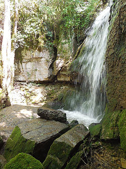 cascade jura gite